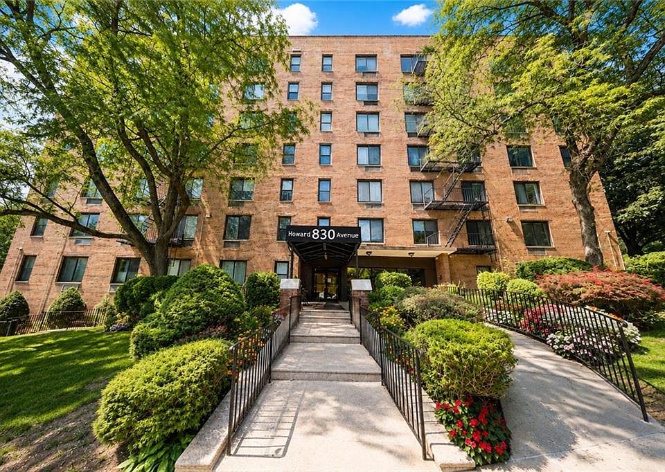1st image of 830 Howard Ave APT 6K