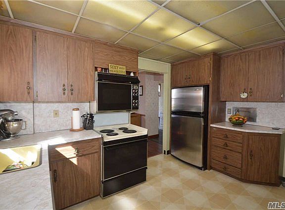 2nd image of 317 Walter Ave