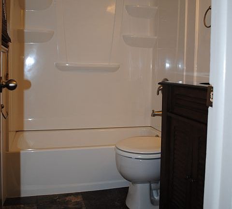 5th image of 623 N 24th St