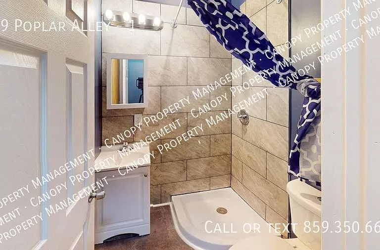 209 Poplar St #1 — Photo 2