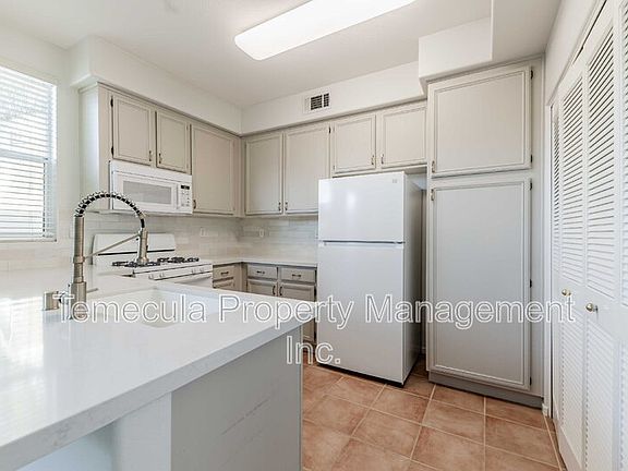 5th image of 39271 Flamingo Bay Unit E