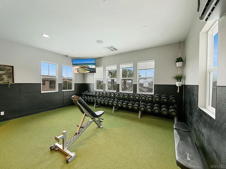2028 Avenida Andanza — Photo 33