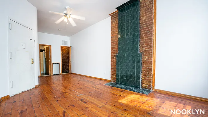 Rented by Nooklyn NYC LLC | media 12