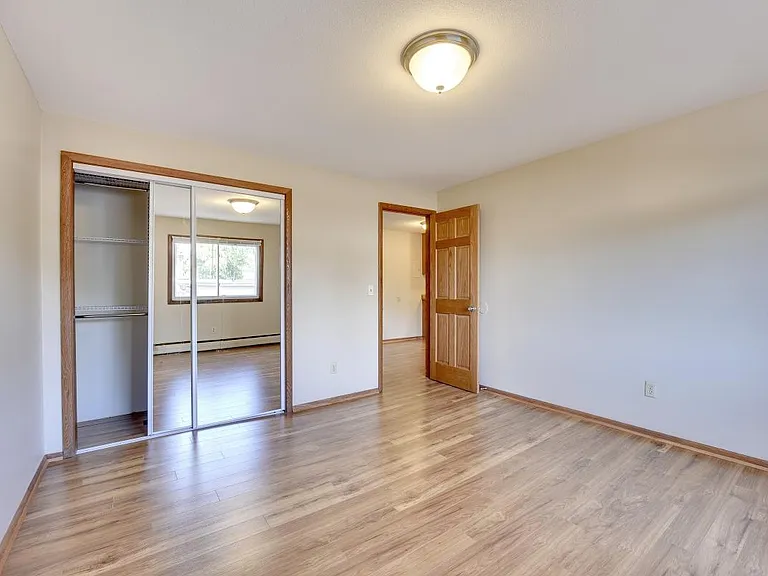 2717 Central Ave NE — Photo 6
