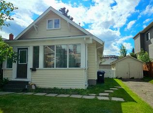 2115 E 10th St NW, Calgary, AB T2M3M5