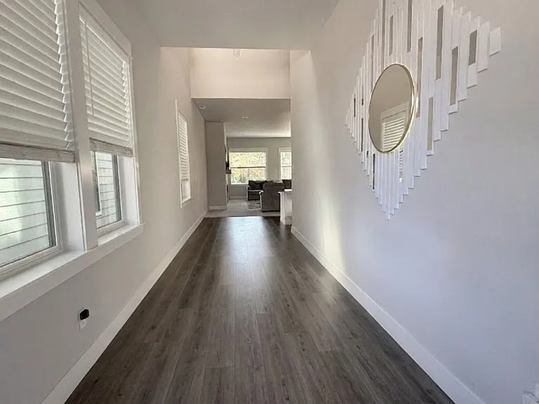 15676 NW Raywood Ln — Photo 2