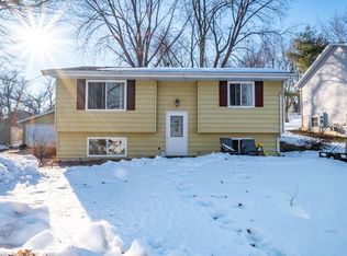 108 Therese Ave, Anamosa, IA 52205