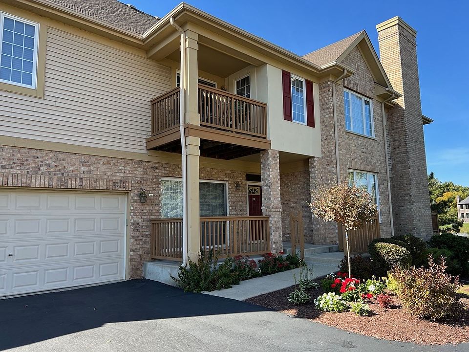 1st image of 83 Spyglass Cir