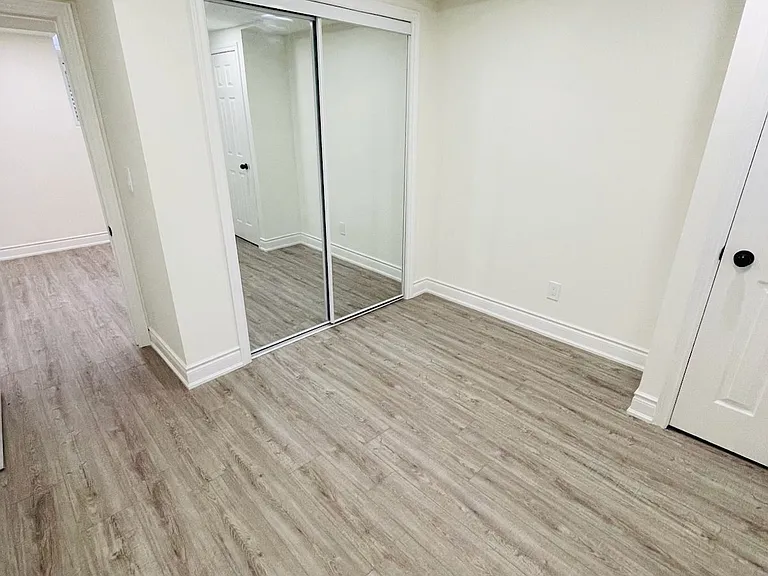 98 Nuffield St #BASEMENT — Photo 7