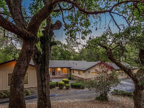 4th image of 5439 Vista Grande Drive