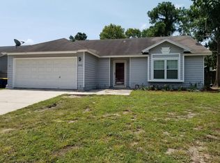 8042 International Village Dr, Jacksonville, FL 32277