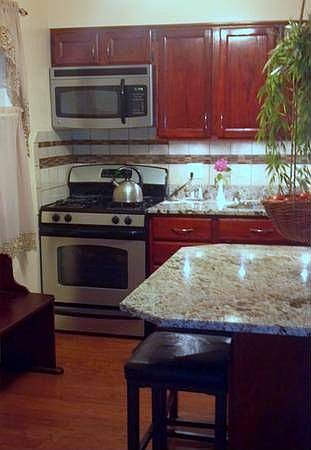 1st image of 712 College Pkwy #3