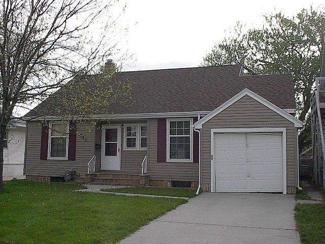 713 S 11th St Norfolk NE 68701 Zillow