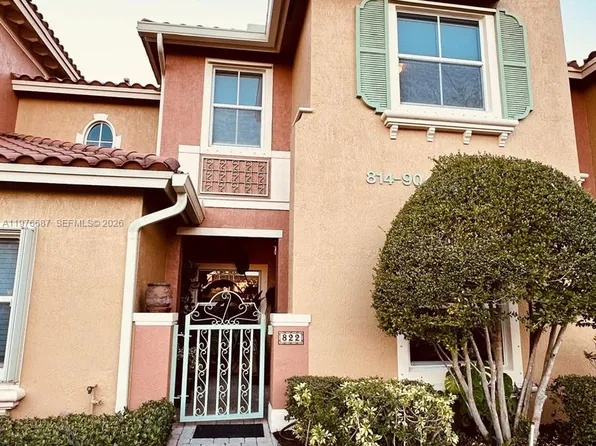 822 SW 143rd Ter #204, Hollywood, FL 33027