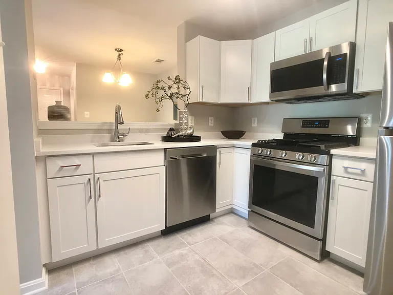 13203 Astoria Hill Ct #D — Photo 9