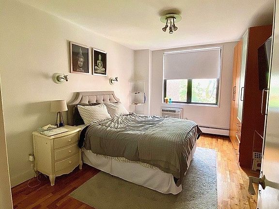 3rd image of 229 E 29th St APT 5F
