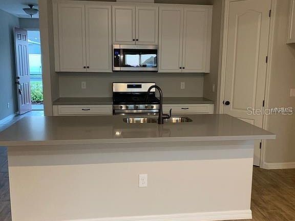3rd image of 15668 Honeybell Dr