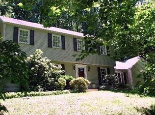 15 Continental Dr, Phoenixville, PA 19460