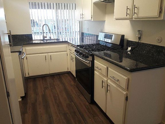 4th image of 122 S Ohio St APT 104