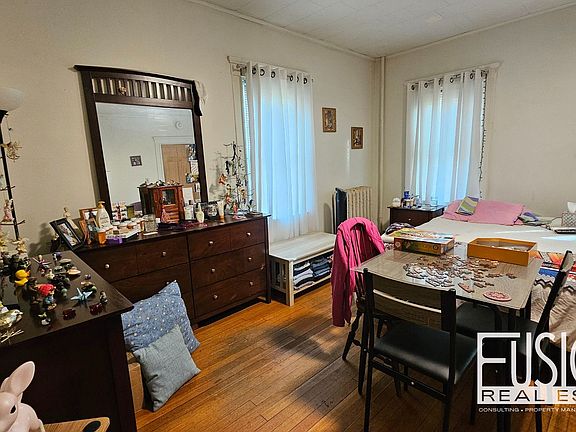 3rd image of 21-25 Elmwood Ave #1