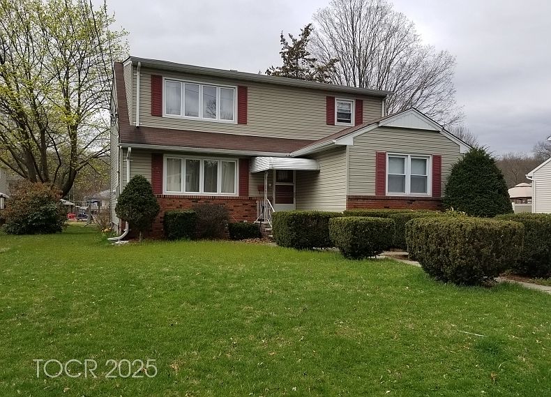 1st image of 31 Garbarino Ave #2