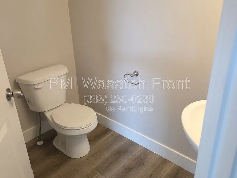 5317 W Wedel Dr — Photo 11