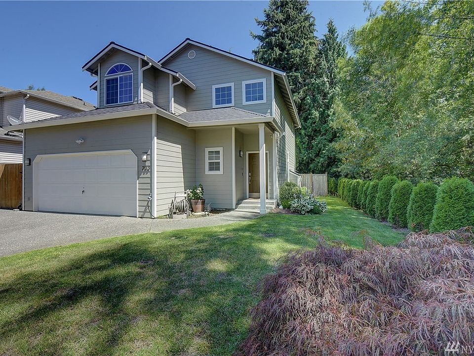 1st image of 703 123rd Ave NE