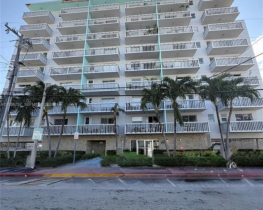1st image of 7620 Carlyle Ave APT 502
