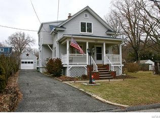 17 Gates Ave, Ossining, NY 10562