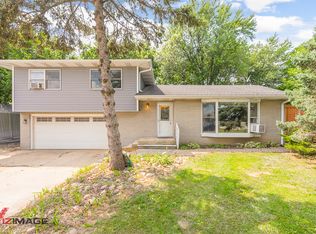 16060 Weber Rd, Lockport, IL 60441