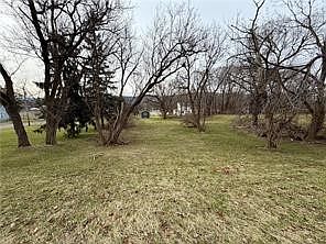 4th image of 00-3 Winfield St Lot 93