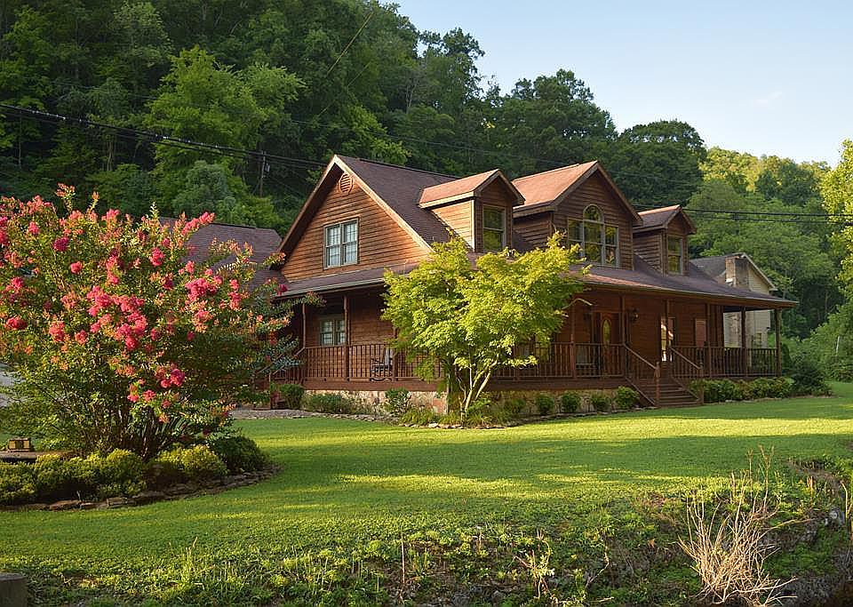 108 Billiter Dr, Pikeville, KY 41501 Zillow