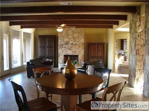 3rd image of 3851 Elder Hill Rd #B