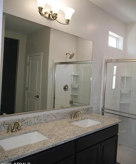 18156 W Daley Ln — Photo 10