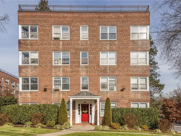 793 Palmer Road #3F, Bronxville, NY 10708