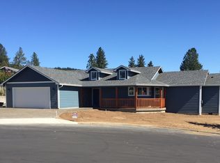 716 Sandpiper Ct, Sutherlin, OR 97479