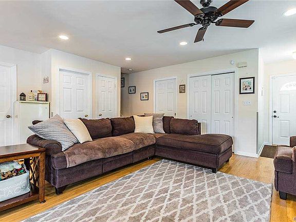 4th image of 81-58 250th St