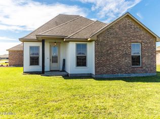110 Critter Crk, Opelousas, LA 70570