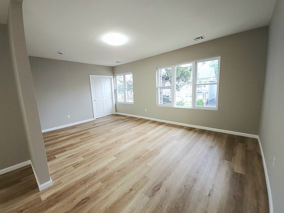 4th image of 225 Lincoln Ave Floor 2