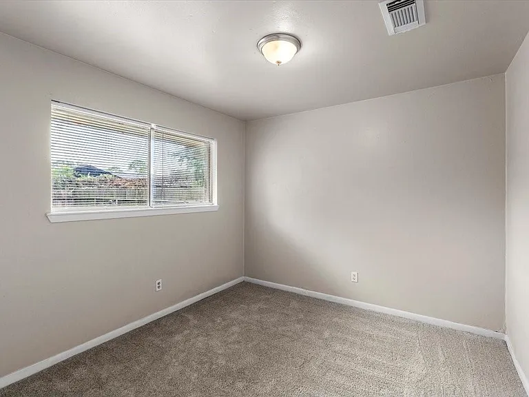 6414 Heatherbloom Dr — Photo 26