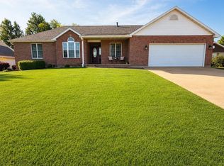 1403 Breckenridge Dr, Quincy, IL 62305