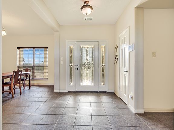 3rd image of 108 Timber Mountain Dr