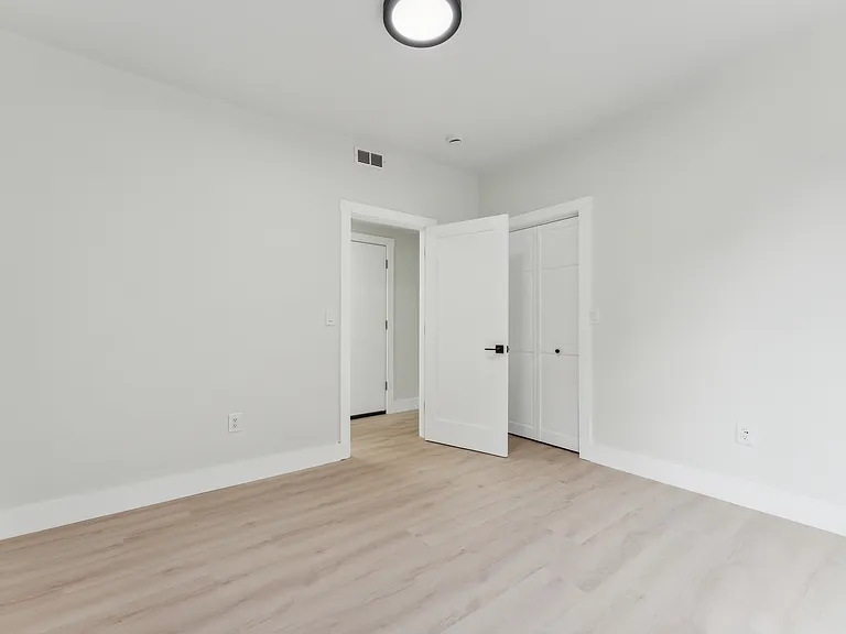 47 Brackett St #3 — Photo 21