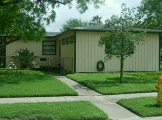 1063 Wilshire Pl, Corpus Christi, TX 78411