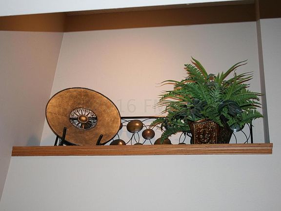 Nook above foyer closet