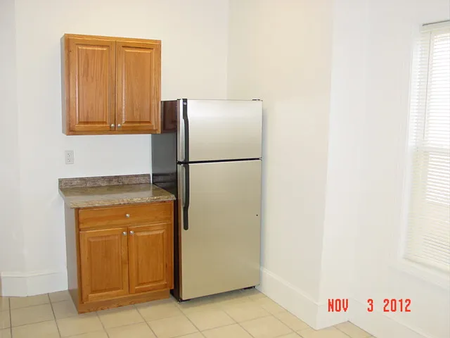 545 Revere St #2R — Photo 9