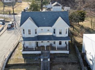 53 Robert St, Wharton, NJ 07885