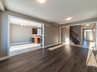 203 Ladyslipper Dr, Waterloo, ON N2V0E1