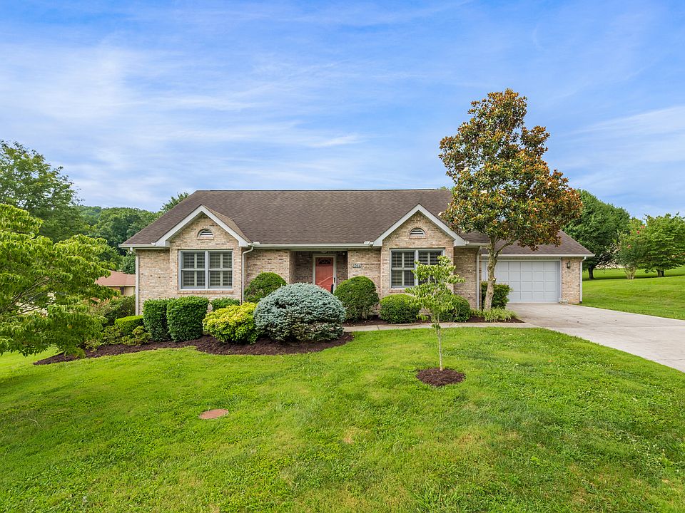 1st image of 3532 Greywolfe Dr