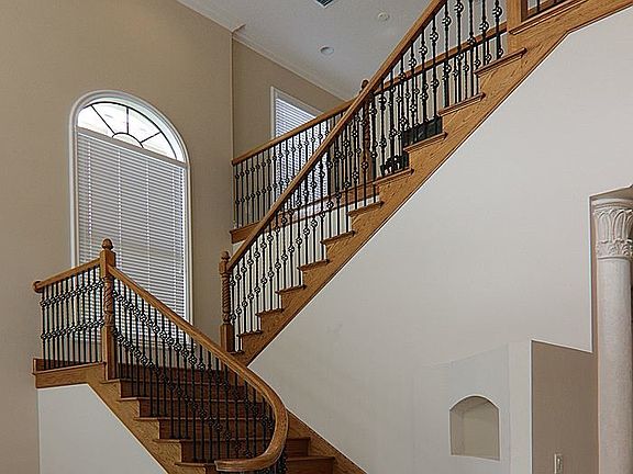 2nd image of 7839 Palmilla Ct